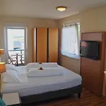 Πανσιόν Haus Eva 3*