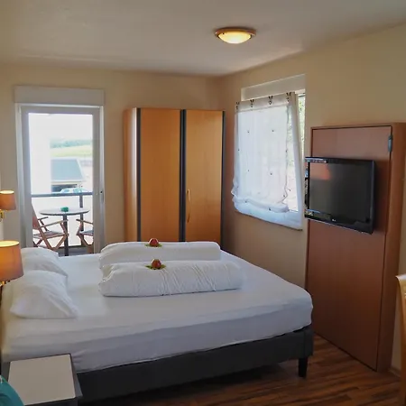 Πανσιόν Eva 3*