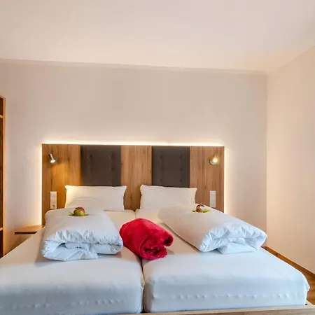 Eva Πανσιόν Hagnau